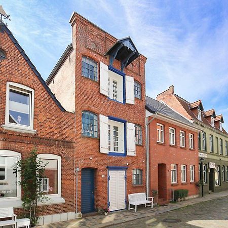 Altes Kontorhaus Kajuete Apartamento Husum  Exterior foto